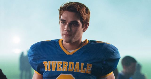 14243425_how-riverdale-found-its-hot-archie-andrews_fa1e524_m